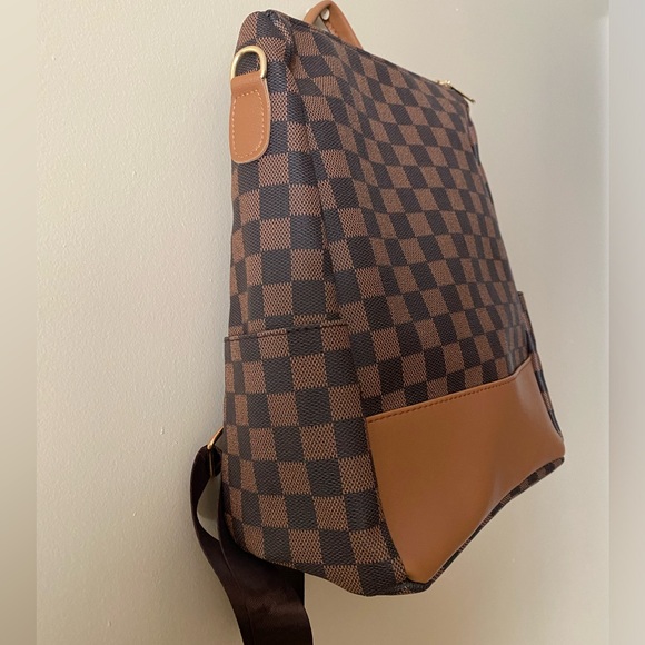 New Brown Faux Pebbled Leather Backpack - Picture 5 of 9